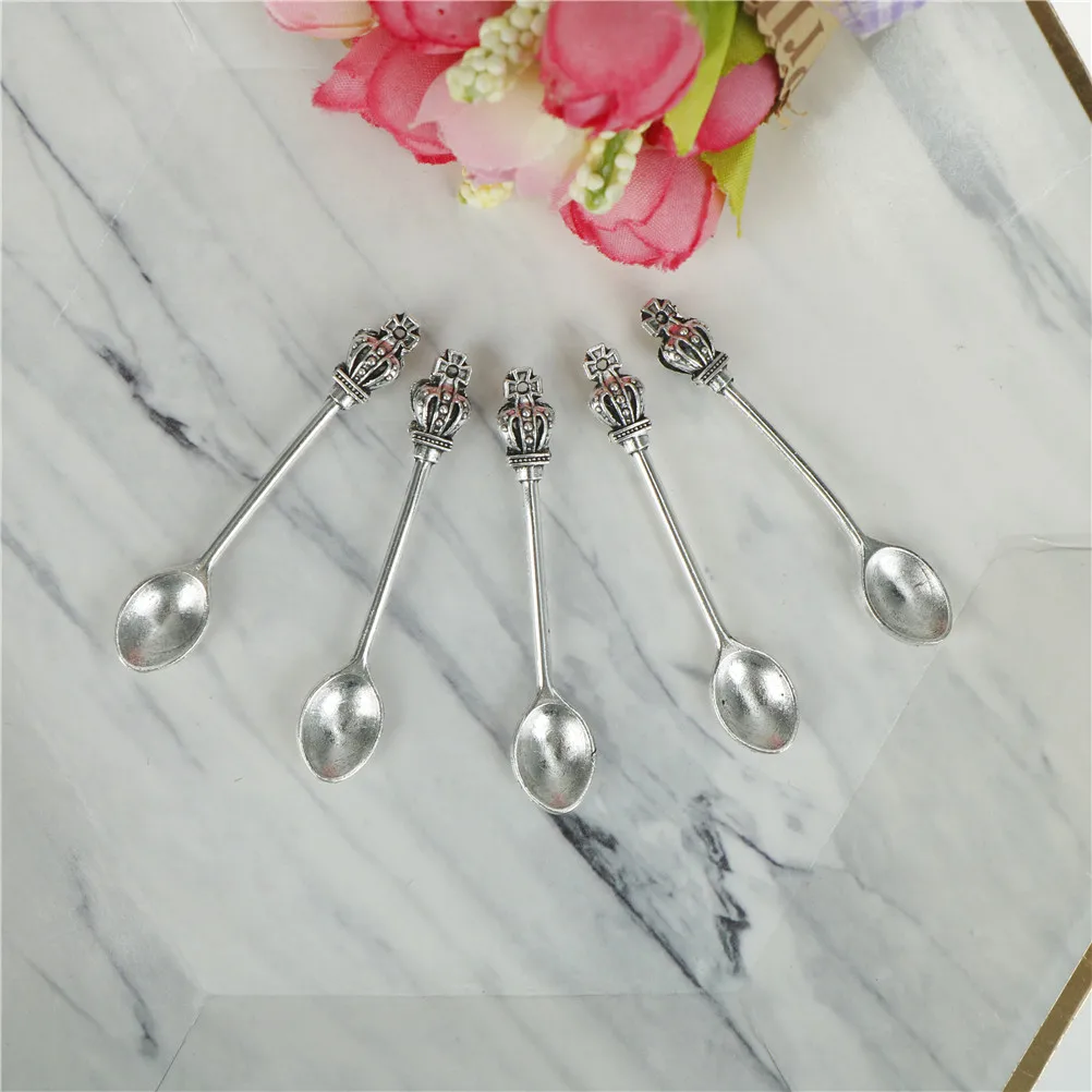 Description Picture 2 of item5pcs/lot Stainless Steel Mini Crown Handle Coffee Scoops Spoon Coffee Tea Ice Cream Spoons Dessert Spoon Couple Kitchen Tools