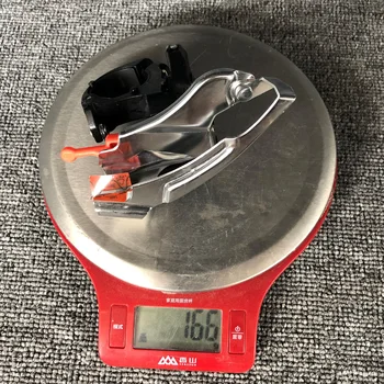 SHIMANO DEORE FD-M530 MTB BIKE FRONT GEAR MECH/DERAILLEUR TOP PULL 31.8mm 
SHIMANO DEORE FD-M530 MTB BIKE FRONT GEAR MECH/DERAILLEUR TOP PULL 31.8mm