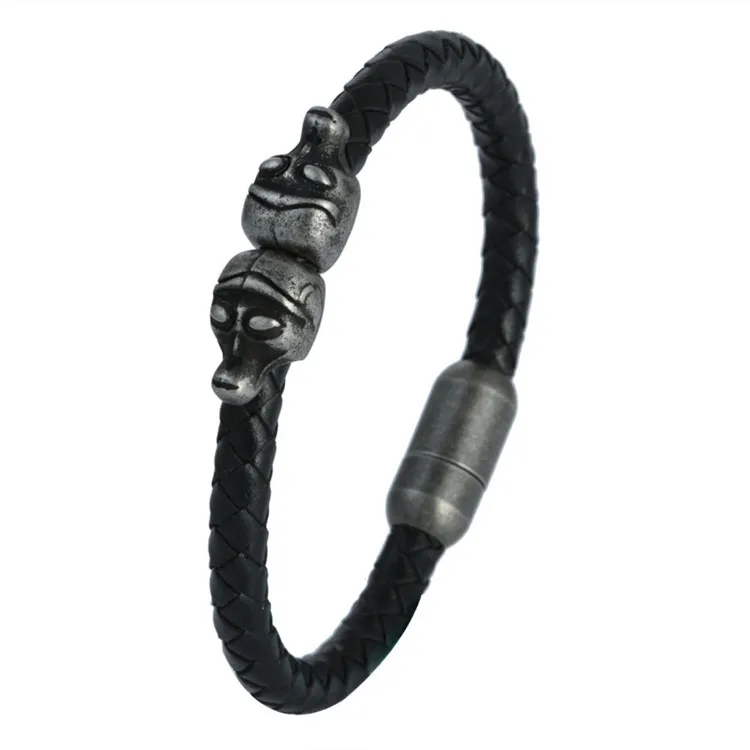 Europe And America New Style Titanium Steel Magnetic Snap Leather Bracelet Weaving Leather Rope Stainless Steel Casting Double S
Europe And America New Style Titanium Steel Magnetic Snap Leather Bracelet Weaving Leather Rope Stainless Steel Casting Double S