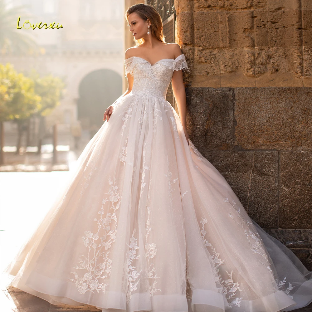 Loverxu Vestido De Novia Sweetheart Lace Princess Wedding Dresses 2024 Appliques Beaded Court Train A-Line Vintage Bridal Gowns
Loverxu Vestido De Novia Sweetheart Lace Princess Wedding Dresses 2024 Appliques Beaded Court Train A-Line Vintage Bridal Gowns