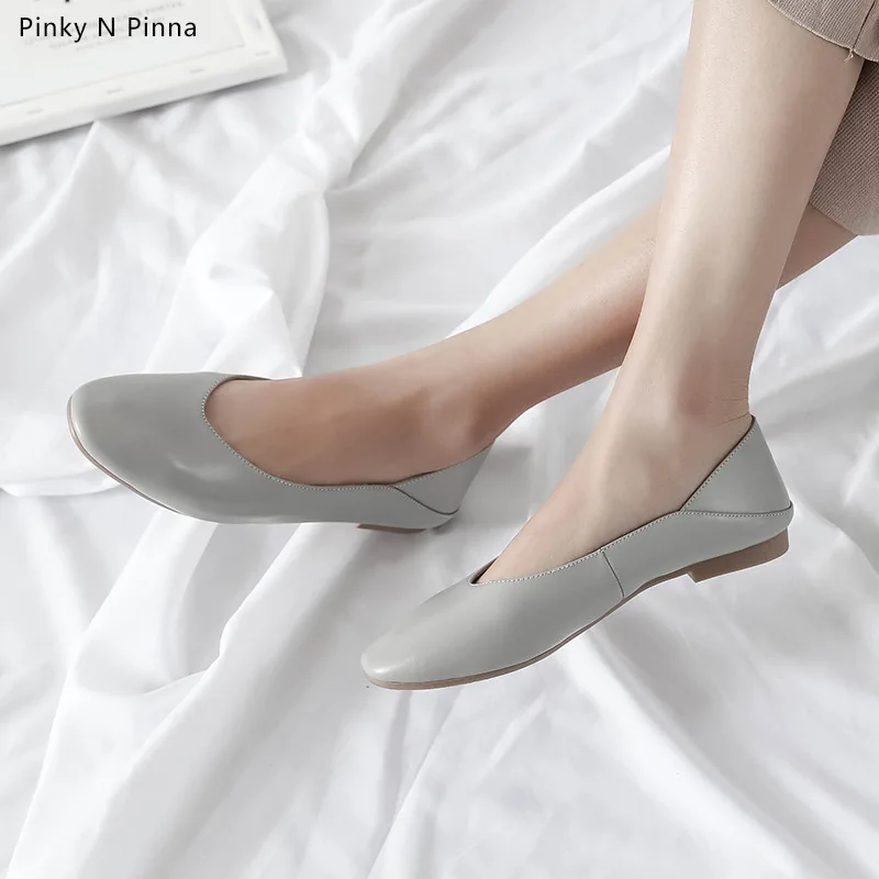 2019 New Style Cowhide Genuine Leather Flat Slip-on Peas Nurses Work Loafers Female Spring Small Leather Shoes Large Size
2019 New Style Cowhide Genuine Leather Flat Slip-on Peas Nurses Work Loafers Female Spring Small Leather Shoes Large Size