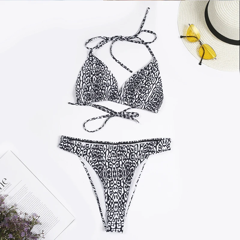 Fashion Peachtan Long Sleeve Swimsuit Women's Swimming Suit Halter