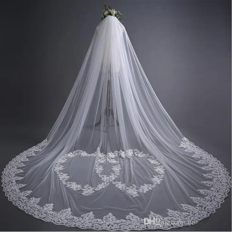 New Arrive Bride Veil Long Cathedral Length Elegant Lace appliques 3M Long Wedding Veil Heart Pattern Fashion Long Wedding Veil
New Arrive Bride Veil Long Cathedral Length Elegant Lace appliques 3M Long Wedding Veil Heart Pattern Fashion Long Wedding Veil