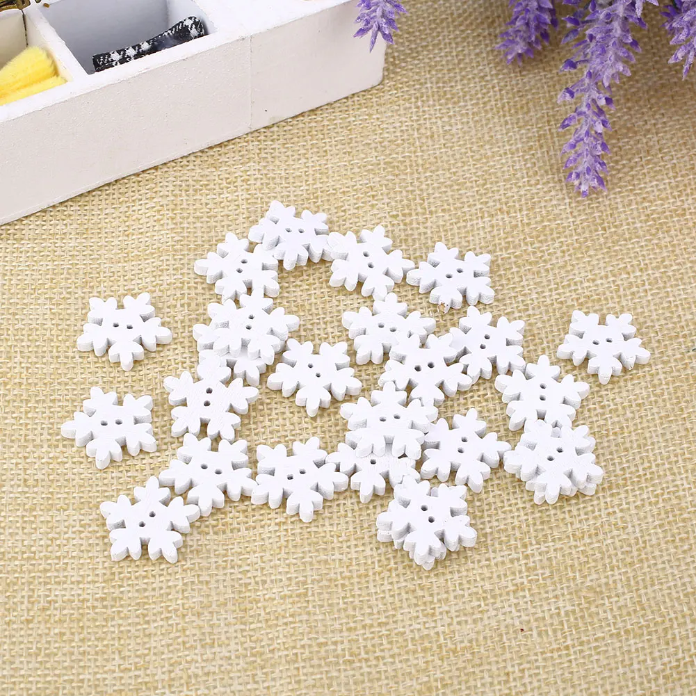 50 Pcs/Pack Christmas White Snowflake Wood Buttons Xmas Sewing Children Snow Shape Button Beautiful Scrapbook Clothing Buckle
50 Pcs/Pack Christmas White Snowflake Wood Buttons Xmas Sewing Children Snow Shape Button Beautiful Scrapbook Clothing Buckle