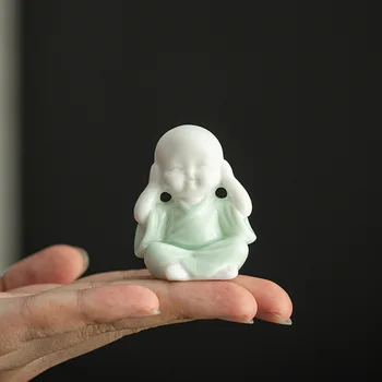 Ceramic Cute Mini Little Monk Tea Pet Figurines Miniature Fairy Garden Buddha Statue Craft Feng Shui Home Decoration Accessories 
Ceramic Cute Mini Little Monk Tea Pet Figurines Miniature Fairy Garden Buddha Statue Craft Feng Shui Home Decoration Accessories