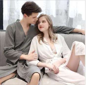 Couple Bathrobe Sleeping Solid Robe Fall Thin Long Sleeve Side Pockets Home Leisure Wear Lace-up Waistband Autumn Winter
Couple Bathrobe Sleeping Solid Robe Fall Thin Long Sleeve Side Pockets Home Leisure Wear Lace-up Waistband Autumn Winter