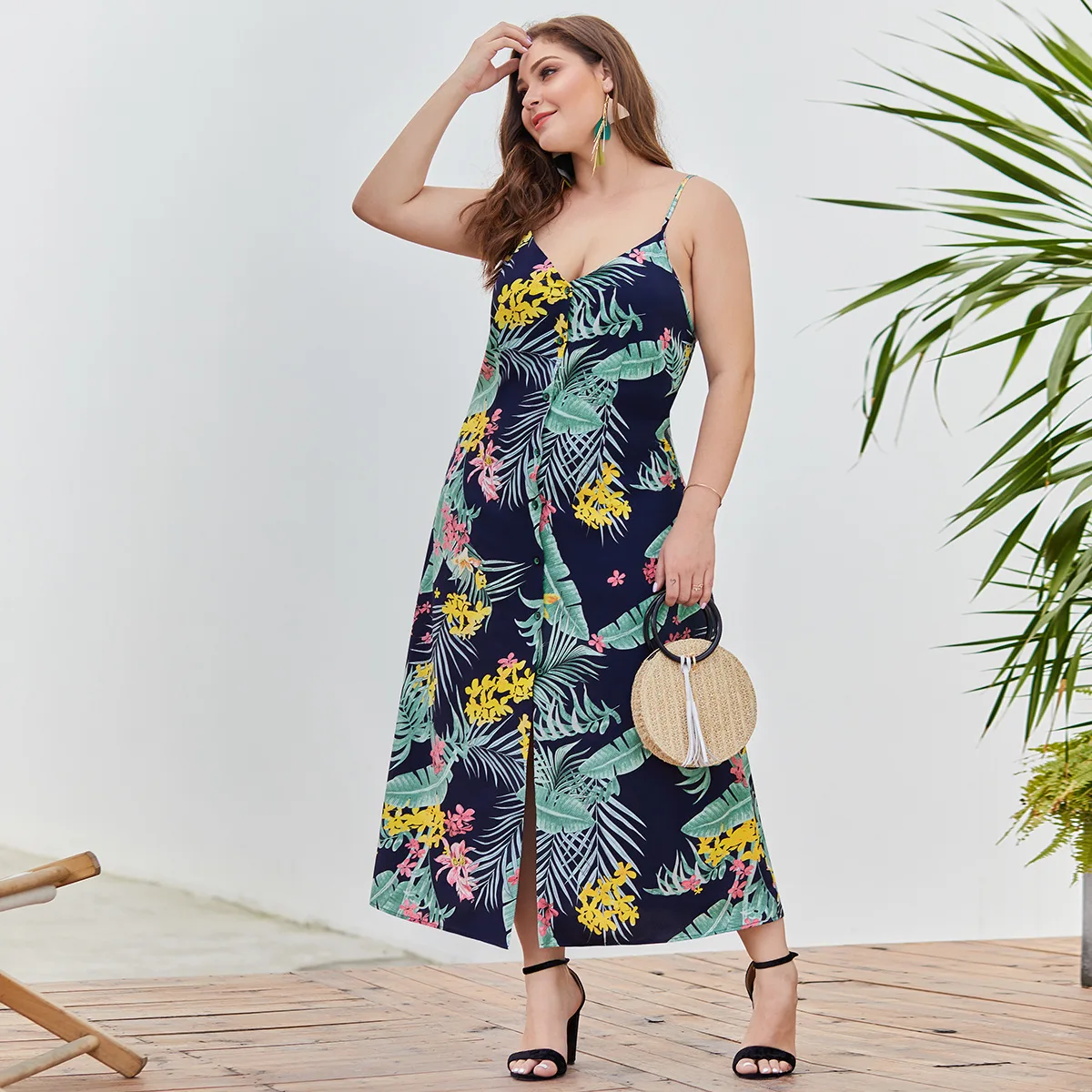 2019 Summer Backless Large Size Women's Dresses Europe And The United States Split Big Swing Holiday Sling Print Button Dress
2019 Summer Backless Large Size Women's Dresses Europe And The United States Split Big Swing Holiday Sling Print Button Dress