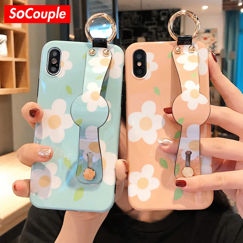 SoCouple Luxury Flower Painted Wrist Strap Hand Band Phone Case For iphone X XR Xs max 6 6s 7 8 plus Stand Holder Soft TPU Cases
SoCouple Luxury Flower Painted Wrist Strap Hand Band Phone Case For iphone X XR Xs max 6 6s 7 8 plus Stand Holder Soft TPU Cases