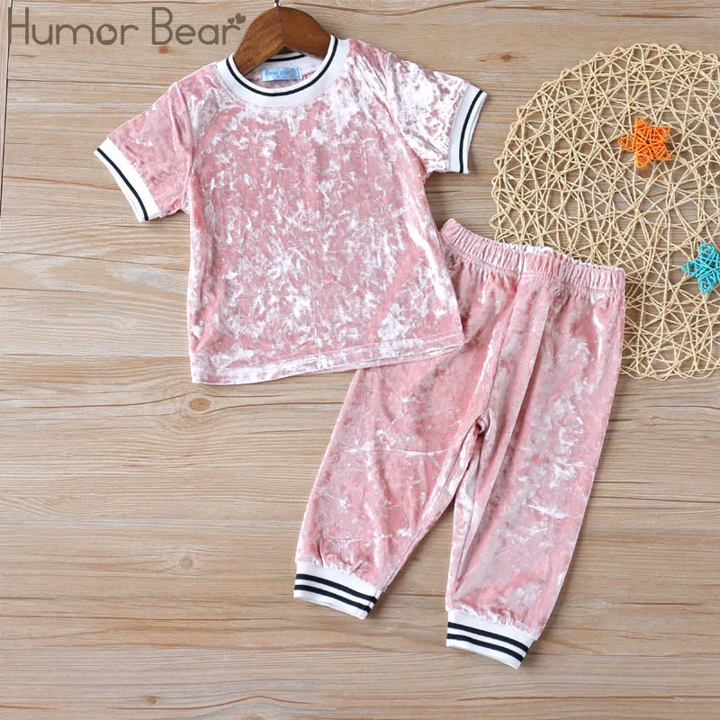 Humor Bear 2019 Summer Spring Baby Girls Sports Set Short Sleeve + Cropped Trousers 2pcs Fashion Kids Clothing Set Children Suit
Humor Bear 2019 Summer Spring Baby Girls Sports Set Short Sleeve + Cropped Trousers 2pcs Fashion Kids Clothing Set Children Suit