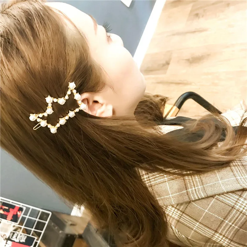 1pc New Fashion Pearl Hair Clip for Women Elegant Korean Design Snap Barrette Stick Hairpin Hair Styling Accessories 
1pc New Fashion Pearl Hair Clip for Women Elegant Korean Design Snap Barrette Stick Hairpin Hair Styling Accessories