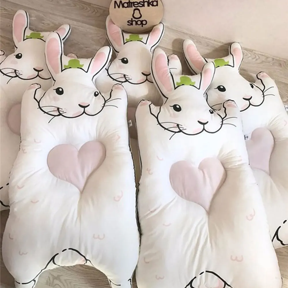 100% Cotton Cartoon Animals Rabbit Raccoon Quilted Play Mats Baby Crawling Carpet Kids Bed Blanket Pad Child Winter Game Mat
100% Cotton Cartoon Animals Rabbit Raccoon Quilted Play Mats Baby Crawling Carpet Kids Bed Blanket Pad Child Winter Game Mat