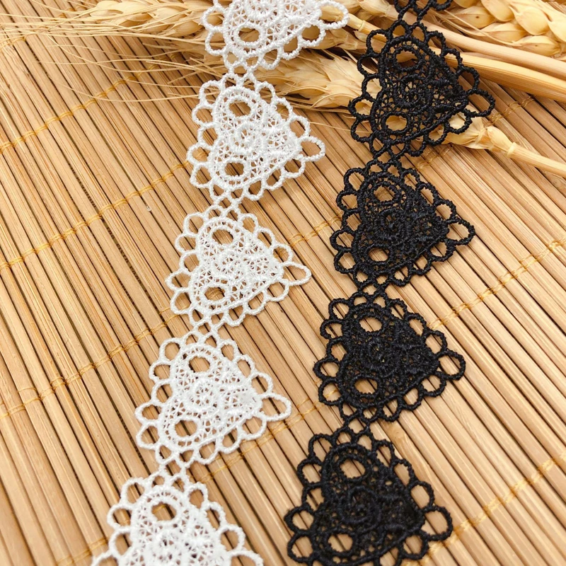 14yards width 2.7cm polyester silk embroidery lace ribbon water soluble fabric wedding dress underwer skirt lace accessories DIY 
14yards width 2.7cm polyester silk embroidery lace ribbon water soluble fabric wedding dress underwer skirt lace accessories DIY