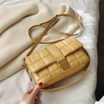 Embroidery Flap Bags Square Crossbody bag 2020 Summer New High quality Leather Women's Designer Handbag Travel Shoulder Messenge
Embroidery Flap Bags Square Crossbody bag 2020 Summer New High quality Leather Women's Designer Handbag Travel Shoulder Messenge