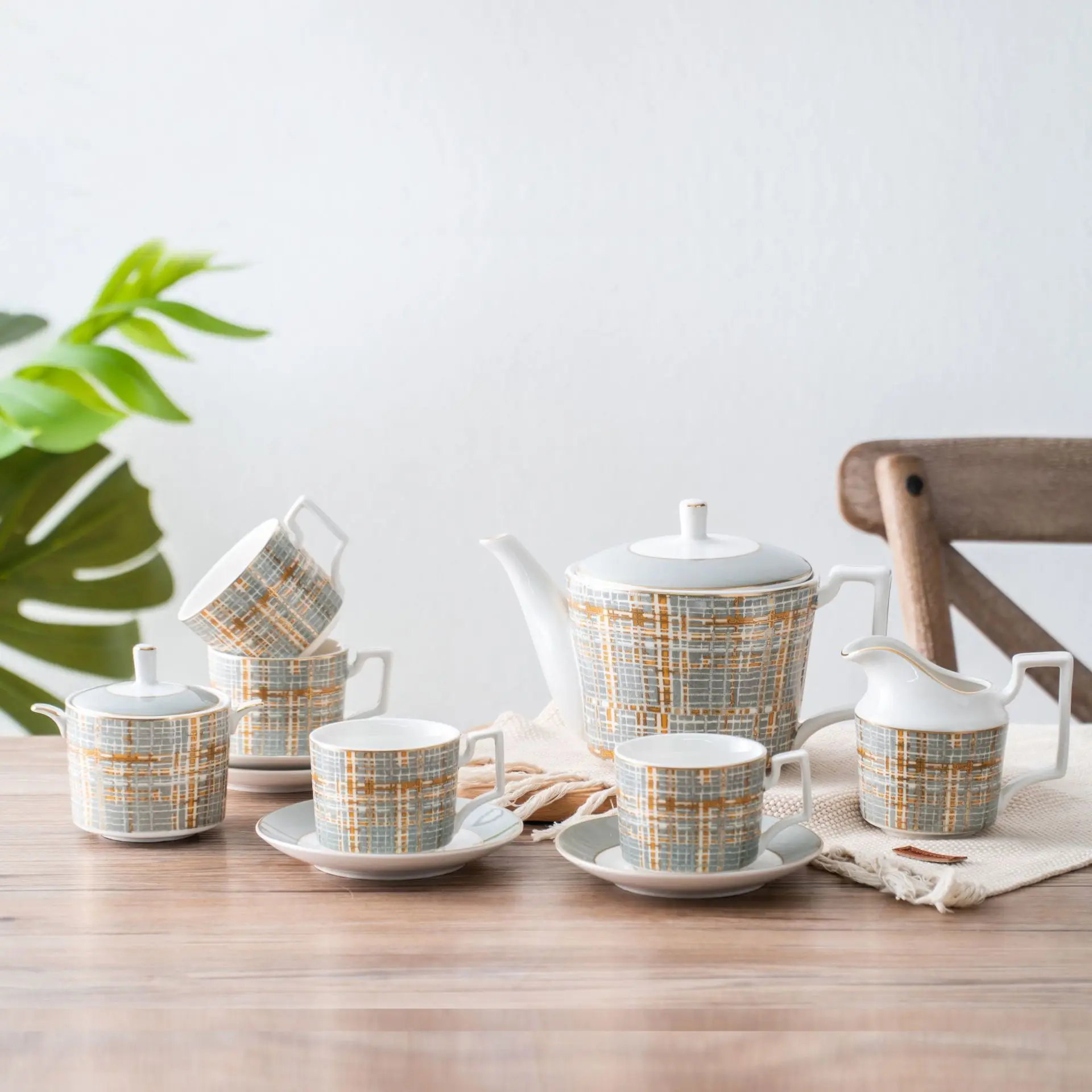 Ceramics Tea Set Ash Palm Lattice Rib Bone China Coffee Cup Suit Originality Afternoon Tea Red Teacup
Ceramics Tea Set Ash Palm Lattice Rib Bone China Coffee Cup Suit Originality Afternoon Tea Red Teacup