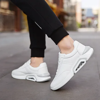 Fashion Men Casual Shoes 2020 brand sneakers men Lightweight Lace-up Walking Sneakers trainer Male Footwear8835
Fashion Men Casual Shoes 2020 brand sneakers men Lightweight Lace-up Walking Sneakers trainer Male Footwear8835