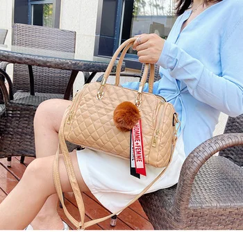 bags for women 2020 new rhombic embroidery thread chain shoulder hand big bag crossbody bags for women purse torebka damska
bags for women 2020 new rhombic embroidery thread chain shoulder hand big bag crossbody bags for women purse torebka damska