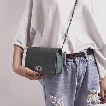 1pcs Women Chain Crossbody Bags Small Elegant Shoulder Bag PU Textured Buckle PR Sale 
1pcs Women Chain Crossbody Bags Small Elegant Shoulder Bag PU Textured Buckle PR Sale