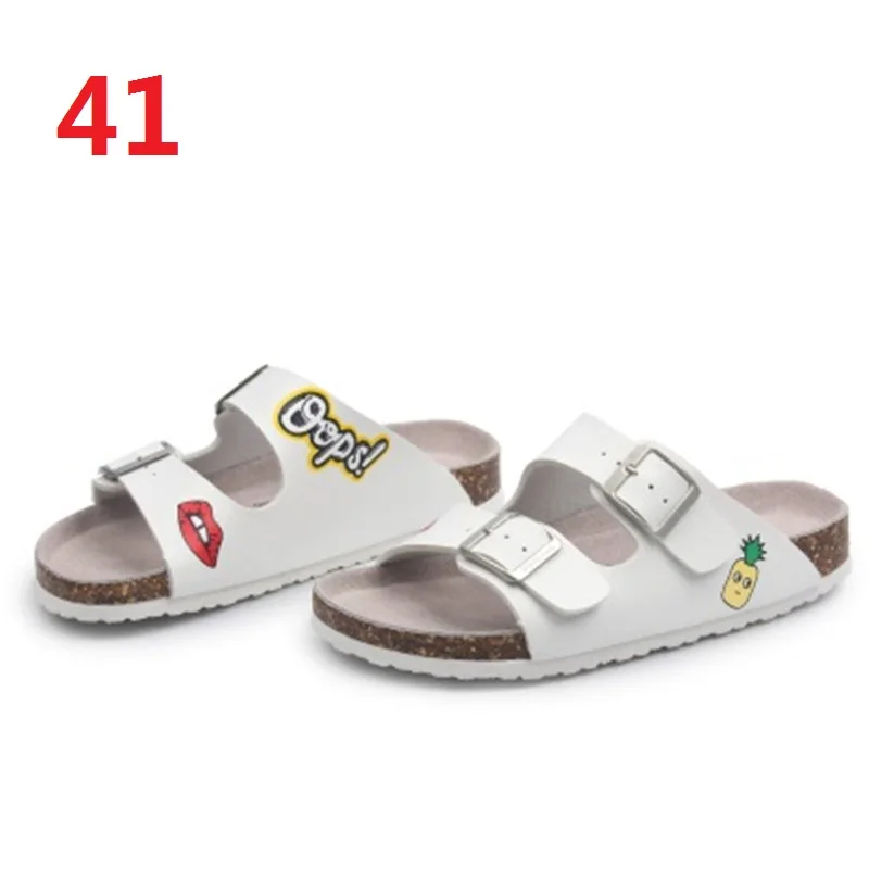AA (38)