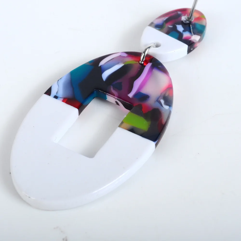 Tortoiseshell Fashion Color Stitching Earrings Exaggerated Geometry Elliptical Acetate Sheet Leopard Earrings for Women Acrylic
Tortoiseshell Fashion Color Stitching Earrings Exaggerated Geometry Elliptical Acetate Sheet Leopard Earrings for Women Acrylic