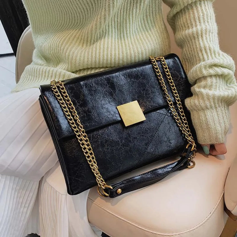 Solid Color Crossbody Bag for Women 2019 Metal Lock Flap Messenger Bags and Handbag Ladies Fashion Travel Purse Bolsa Feminina
Solid Color Crossbody Bag for Women 2019 Metal Lock Flap Messenger Bags and Handbag Ladies Fashion Travel Purse Bolsa Feminina