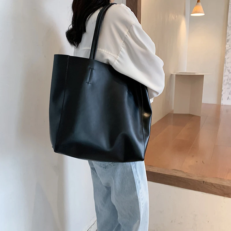 Casual Large Capacity Tote Bags For Women Shoulder Bag Fashion Solid Color Women's Shopper bag Simple Handbag 2020 New Purses
Casual Large Capacity Tote Bags For Women Shoulder Bag Fashion Solid Color Women's Shopper bag Simple Handbag 2020 New Purses