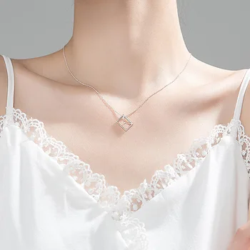 Letter Necklace Female South Korea Elegant Geometry Square Pendant Creative Zircon Envelope Choker
Letter Necklace Female South Korea Elegant Geometry Square Pendant Creative Zircon Envelope Choker