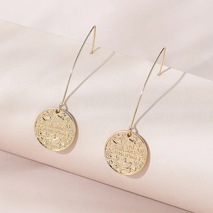 Popular Simple Metal Circle Earrings Female Minimalist Style Bird House Fruit Pattern Earrings for Women Wholesale
Popular Simple Metal Circle Earrings Female Minimalist Style Bird House Fruit Pattern Earrings for Women Wholesale