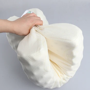 Natural Latex Orthopedic Massage Pillow Neck Cervical Spine Protected Remedial Big Vertebrae Pillow
Natural Latex Orthopedic Massage Pillow Neck Cervical Spine Protected Remedial Big Vertebrae Pillow
