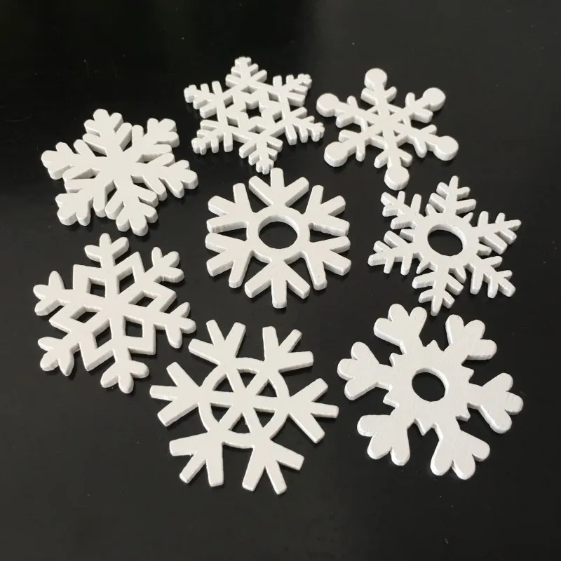 

50pcs White wood snowflake Wooden crafts Christmas decorative wood flakes and Snowflake