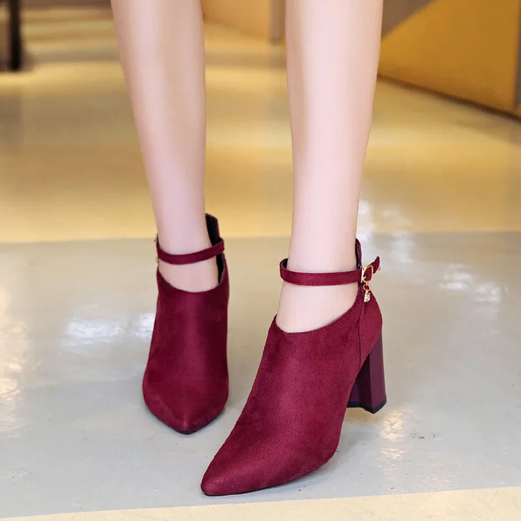 2019 New style European and American Style Fashion Solid Flock Zip High Heels Women Boots Sexy Pointed Shoes554
2019 New style European and American Style Fashion Solid Flock Zip High Heels Women Boots Sexy Pointed Shoes554