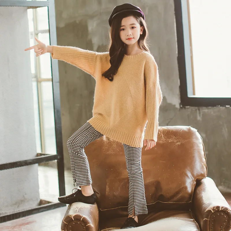 2019 Autumn And Winter New Style Girls Childrenswear Versatile Warm Solid Color Crew Neck Base Sweater Pullover Sweater 6501
2019 Autumn And Winter New Style Girls Childrenswear Versatile Warm Solid Color Crew Neck Base Sweater Pullover Sweater 6501