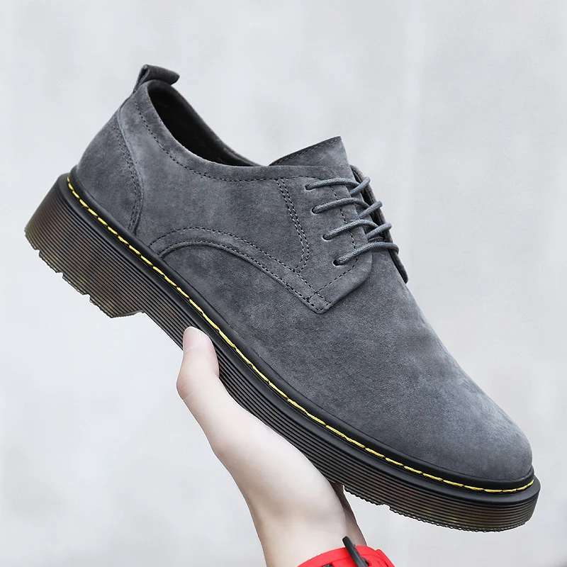 Running shoes men's lightweight casual mesh breathable fluorescent green comfortable jogging summer large size white sneakers 
Running shoes men's lightweight casual mesh breathable fluorescent green comfortable jogging summer large size white sneakers