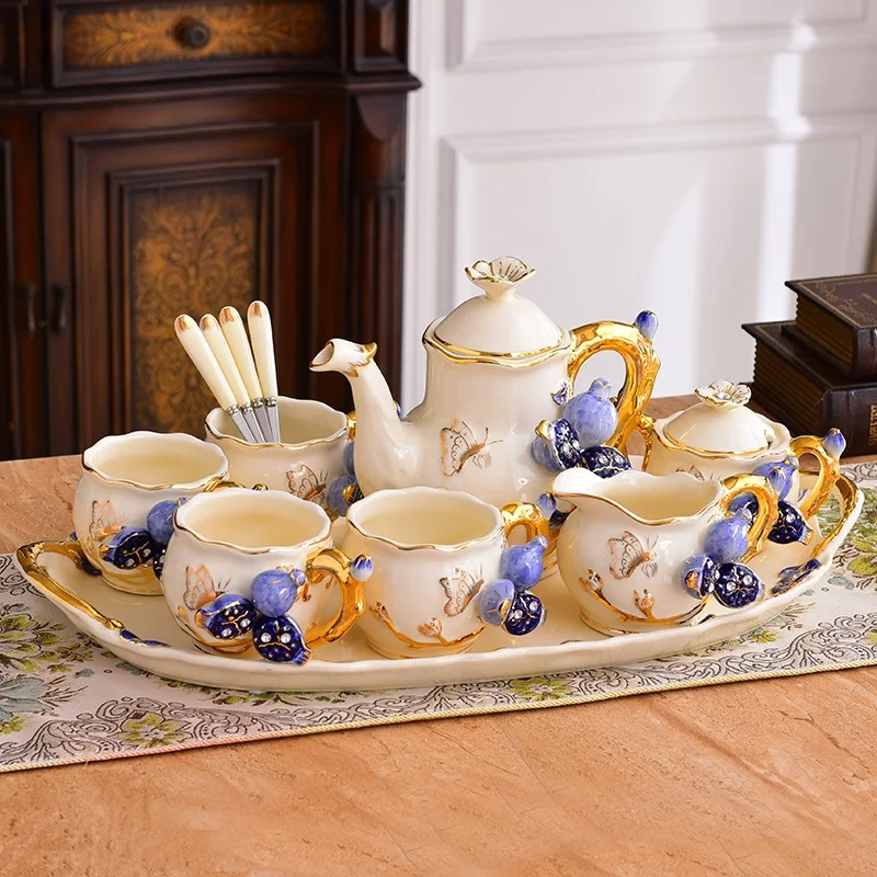 Фото Европейский чайный набор с подносом маленький роскошный чайник кофейная чашка