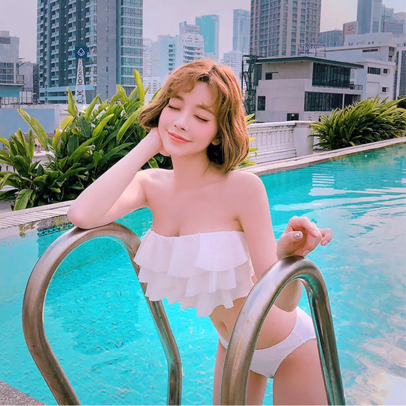 2018 Bikini Bathing Suit Women's Sexy Small Bust Gathering Flounced Tube Top Online Celebrity Solid Color Triangular Split Type
2018 Bikini Bathing Suit Women's Sexy Small Bust Gathering Flounced Tube Top Online Celebrity Solid Color Triangular Split Type