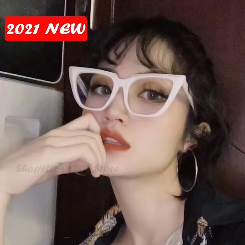 Classic Transparent Women's Eyeglass Frame Clear Lens Eyeglasses Men Computer Myopia Spectacle Frames Cateye Eyewear
Classic Transparent Women's Eyeglass Frame Clear Lens Eyeglasses Men Computer Myopia Spectacle Frames Cateye Eyewear