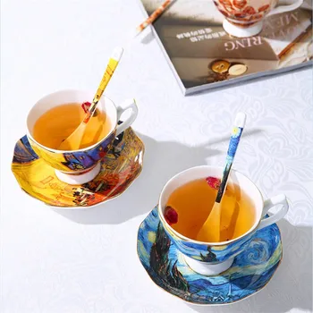 200ml Van Gogh Art Painting Bone China Cup with Saucer and Spoon Cup Coffee Milk Tea Ceramic Mug Home Office Collection Cups
200ml Van Gogh Art Painting Bone China Cup with Saucer and Spoon Cup Coffee Milk Tea Ceramic Mug Home Office Collection Cups