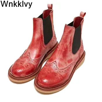 Martin boots women genuine leatner retro Carved slip on comfort ankle boots 2020 Autumn winter shoes chelsea botas female
Martin boots women genuine leatner retro Carved slip on comfort ankle boots 2020 Autumn winter shoes chelsea botas female