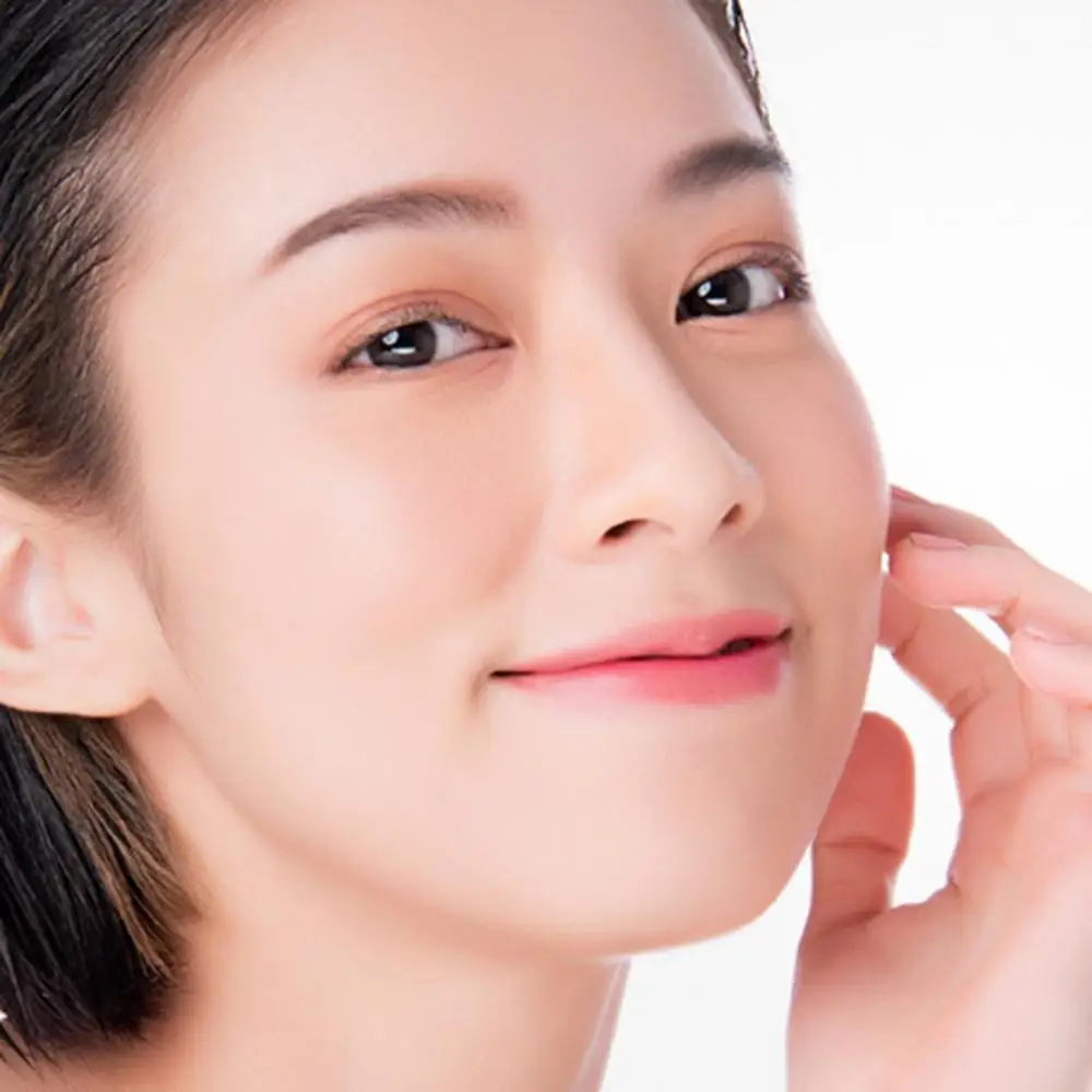 6Pcs/Set Universial Face Skin Care Facial Cream Moisturizing Whitening Brightening Firming Anti-Aging Cosmetics Kit Women
6Pcs/Set Universial Face Skin Care Facial Cream Moisturizing Whitening Brightening Firming Anti-Aging Cosmetics Kit Women