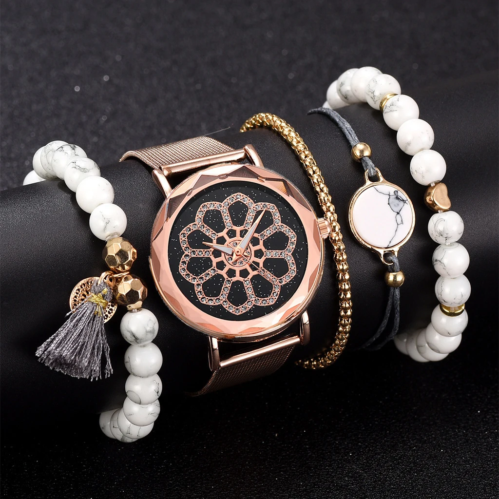 Casual Women Romantic Wrist Watch 5 Pcs/set Bracelet Magnet Strap Ladies Clock Large Dial Flower Simple Dress Gift Montre Femme
Casual Women Romantic Wrist Watch 5 Pcs/set Bracelet Magnet Strap Ladies Clock Large Dial Flower Simple Dress Gift Montre Femme