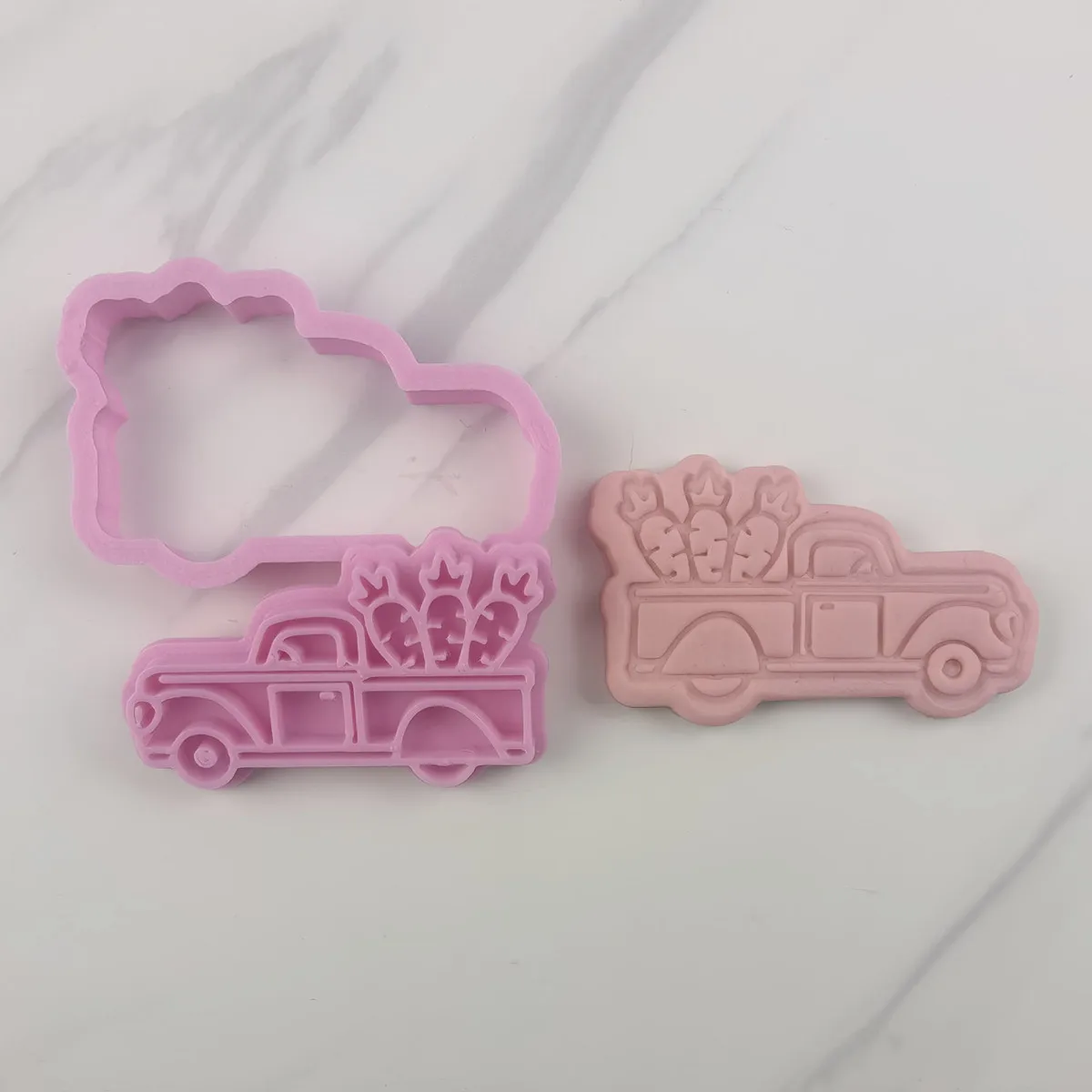 Carrot Easter Truck Merry Christmas PLA Cookies Stamps Perfect Stereoscopic Pattern Relief Mold Custom
Carrot Easter Truck Merry Christmas PLA Cookies Stamps Perfect Stereoscopic Pattern Relief Mold Custom