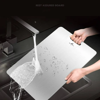 German 304 stainless steel cutting board domestic antibacterial film Moho kitchen 
German 304 stainless steel cutting board domestic antibacterial film Moho kitchen