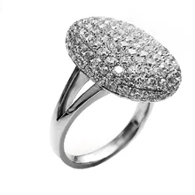 Преувеличенные романтические обручальные кольца с кристаллами