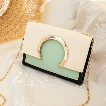 2020 new female bag chain shoulder small square bag summer Korean version hit color semicircular chain mobile phone coin purse
2020 new female bag chain shoulder small square bag summer Korean version hit color semicircular chain mobile phone coin purse