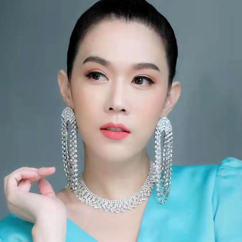 New Arrival Full Rhinestone Dangle Earrings for Women Girls Jewelry Bohemian Drop Dangle Earrings Accessories
New Arrival Full Rhinestone Dangle Earrings for Women Girls Jewelry Bohemian Drop Dangle Earrings Accessories