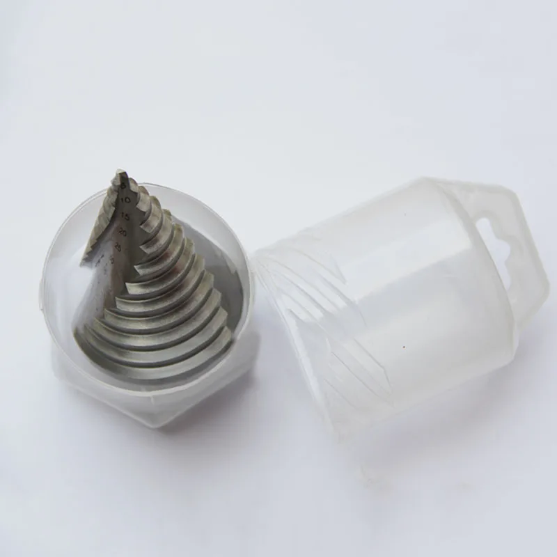 12 Step 6mm-60mm HSS Hole Spiral Step Cone Groove Step Drill Bit Large Step
12 Step 6mm-60mm HSS Hole Spiral Step Cone Groove Step Drill Bit Large Step