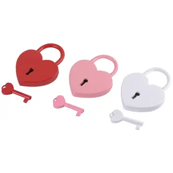 Mini Portable Vintage Heart Shaped Lock Zinc Alloy Padlock with Key for Jewelry Storage Box Diary Book Security Luggage Couples
Mini Portable Vintage Heart Shaped Lock Zinc Alloy Padlock with Key for Jewelry Storage Box Diary Book Security Luggage Couples
