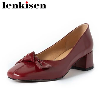 Lenkisen 2020 vintage shoes women large size genuine leather square toe med heel butterfly-knot handmade high fashion pumps L61
Lenkisen 2020 vintage shoes women large size genuine leather square toe med heel butterfly-knot handmade high fashion pumps L61