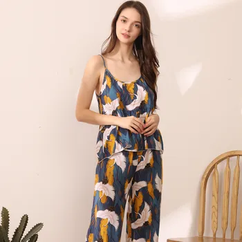 Summer Suspenders Fairy Crane Pajamas Set 4XL Plus Size Cotton Viscose Fabric Wide Leg Long Pants Home Summer Women Pajamas 
Summer Suspenders Fairy Crane Pajamas Set 4XL Plus Size Cotton Viscose Fabric Wide Leg Long Pants Home Summer Women Pajamas