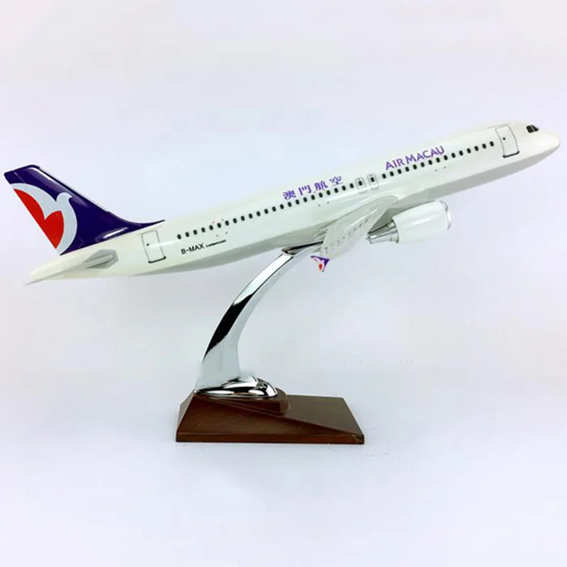 36CM Alloy Airplane 1/100 Airbus A320-200 Air Macau airlines aircraft W base collectible Plastic plane display model collection
36CM Alloy Airplane 1/100 Airbus A320-200 Air Macau airlines aircraft W base collectible Plastic plane display model collection