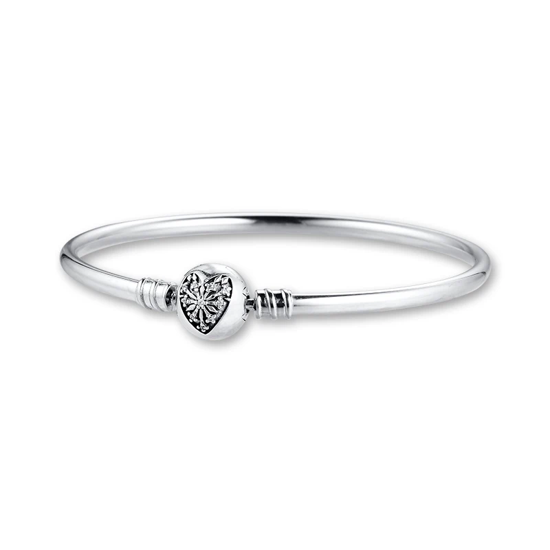 CKK Moments Heart of Winter Bangles 925 Sterling Silver You Melt My Heart Charm Bangle Bracelets For Women Fashion Jewelry
CKK Moments Heart of Winter Bangles 925 Sterling Silver You Melt My Heart Charm Bangle Bracelets For Women Fashion Jewelry